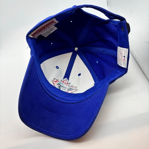 American Needle MLB Toronto Blue Jays Logo Embroidered Adjustable Baseball Hat - Picture 12 of 12